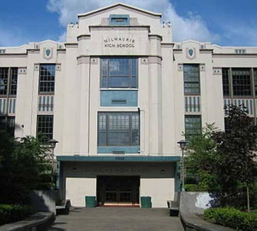 Milwaukie High School